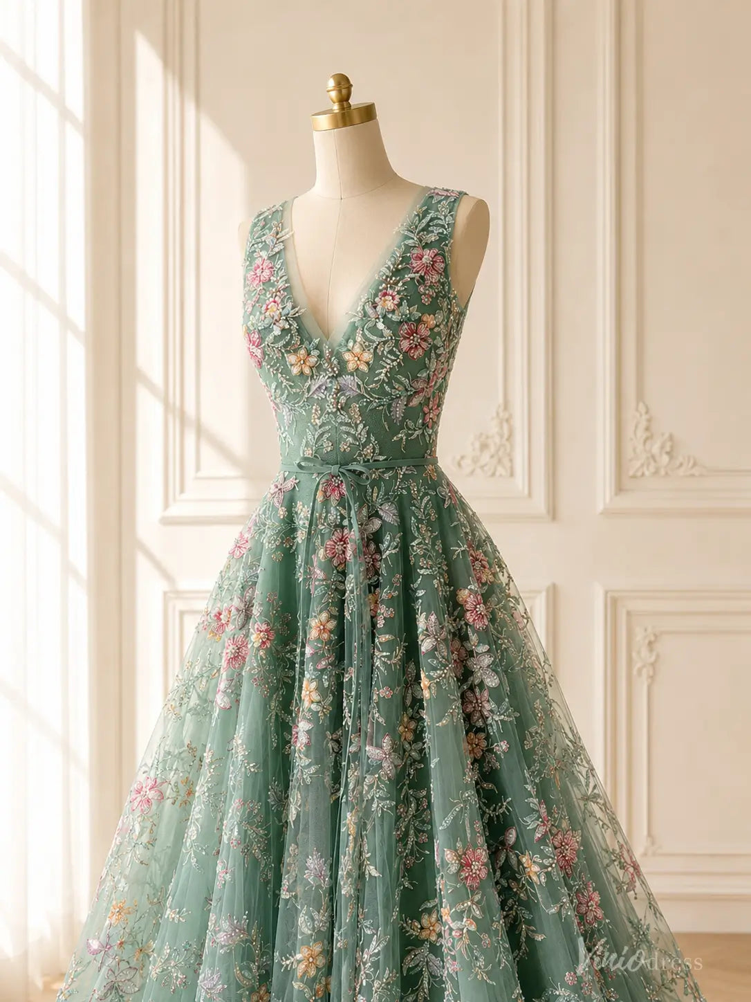Sleeveless A-line Sage Green Botanical Floral Wedding Dresses with V-Neck FW308