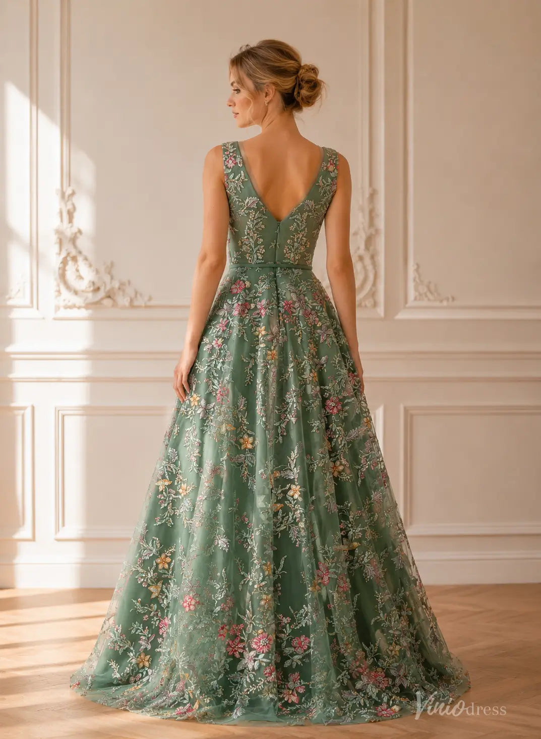 Sleeveless A-line Sage Green Botanical Floral Wedding Dresses with V-Neck FW308