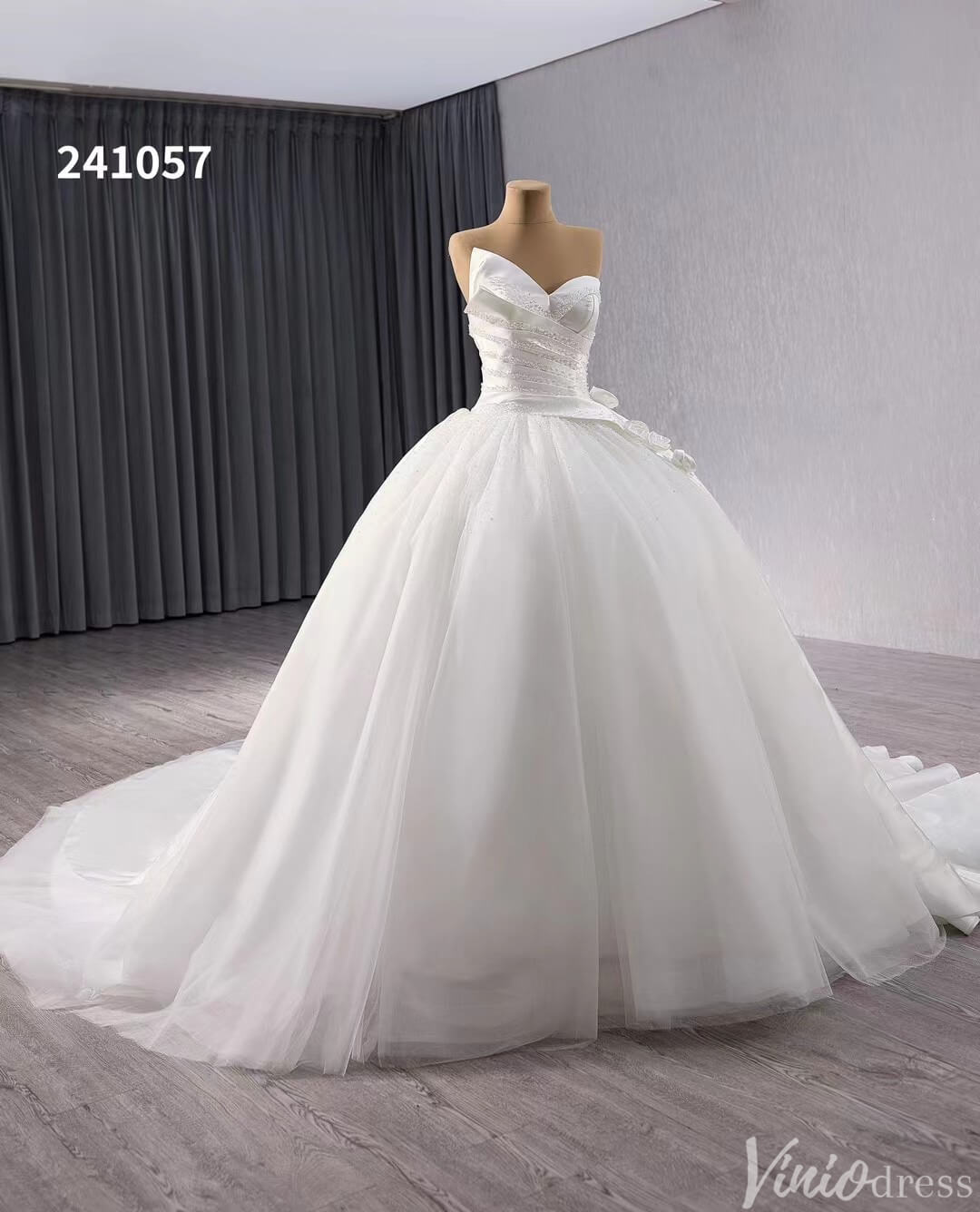 Ivory Beaded Wedding Gown Strapless 3D Flower Bridal Dress 241057-wedding dresses 2025 -Viniodress-Ivory-Custom Size-