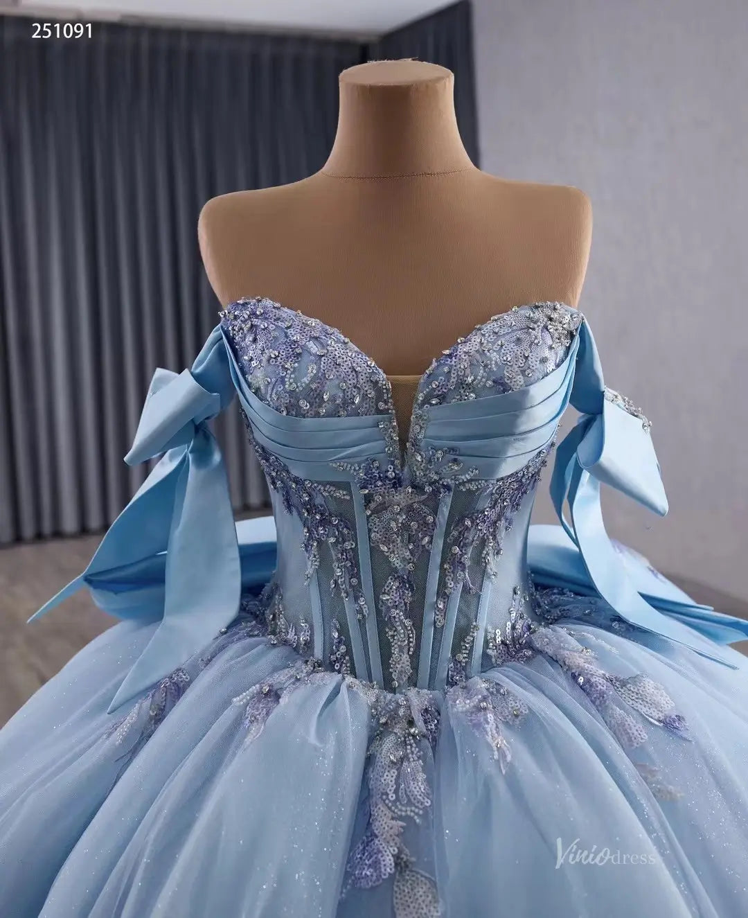 Light Blue Quinceañera Dress | Off-Shoulder Sparkly Debutante Ball Gown with Bow Sleeves 251091-Quinceanera Dresses 2025 -Viniodress-Light Blue-Custom Size-