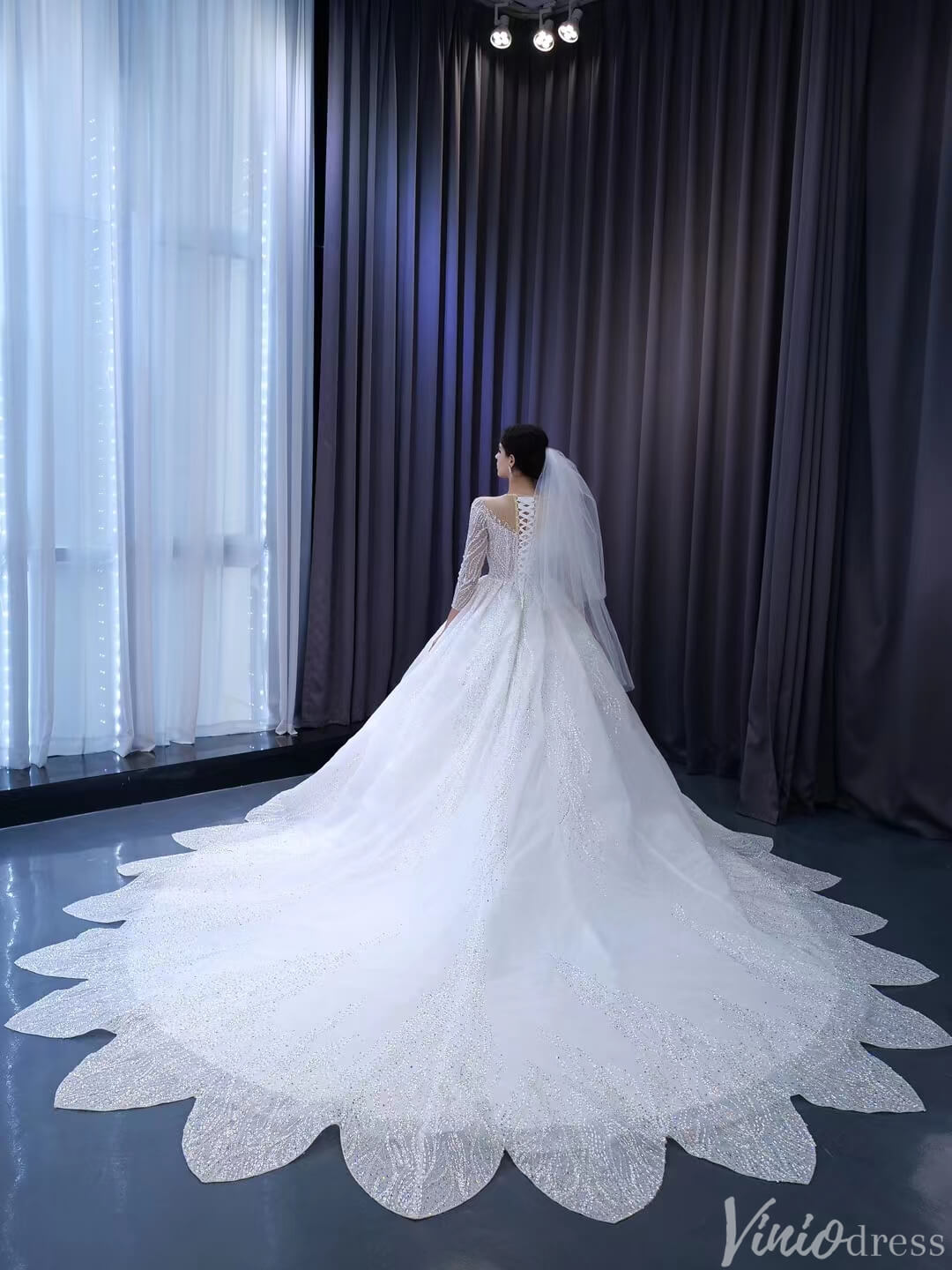 Luxury Beaded Lace Wedding Dresses Long Sleeve Bridal Gown Cathedral Train 231059-wedding dresses 2025 -Viniodress-Ivory-Custom Size-