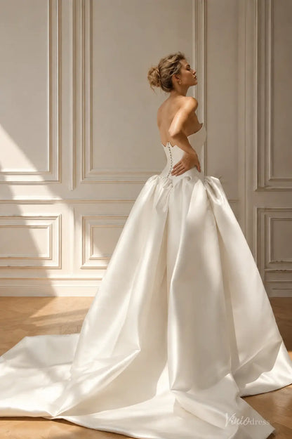 Sculptural Ivory Mikado Ball Gown Wedding Dress with Cat-Eye Corset Bodice and Basque Waist - MS183
