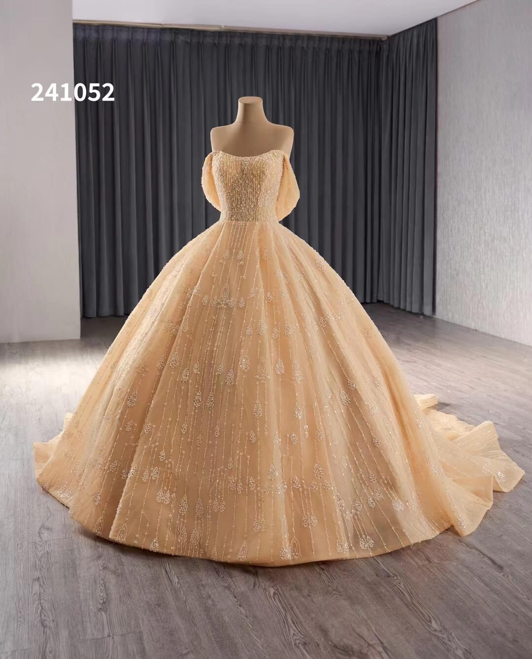 Off the Shoulder Beaded Wedding Dresses Luxury Ball Gown Quinceanera Dress 241052-wedding dresses 2025 -Viniodress-Ivory-Custom Size-