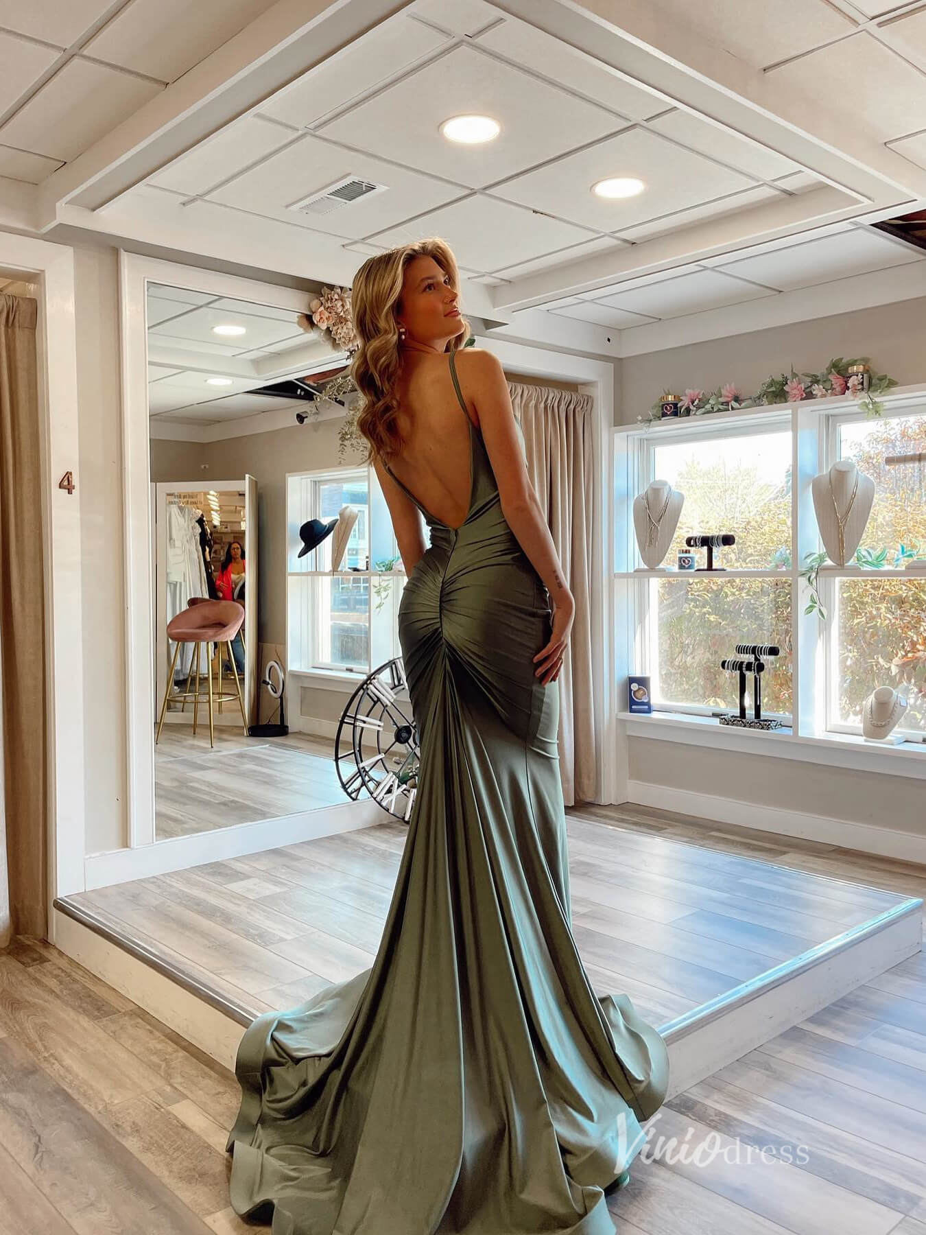Olive Mermaid Satin Prom Dresses Rhinestone Spaghetti Strap Evening Dr – Viniodress