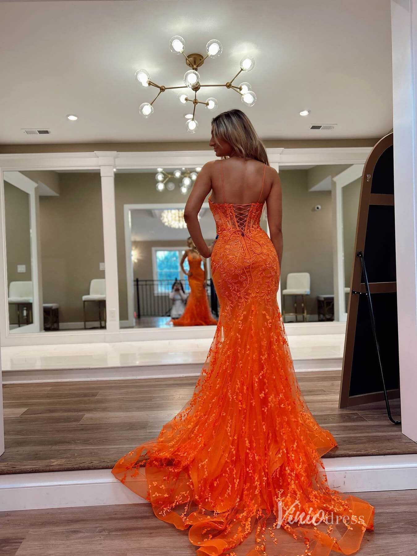 Orange Lace Mermaid Prom Dresses Spaghetti Strap V-neck Evening Dress – Viniodress