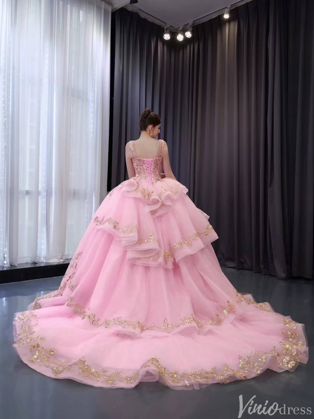 Pink Sparkly Lace Applique Beaded Wedding Gowns Tiered Layered Quince Dress 241090-Quinceanera Dresses 2025 -Viniodress-Pink-Custom Size-