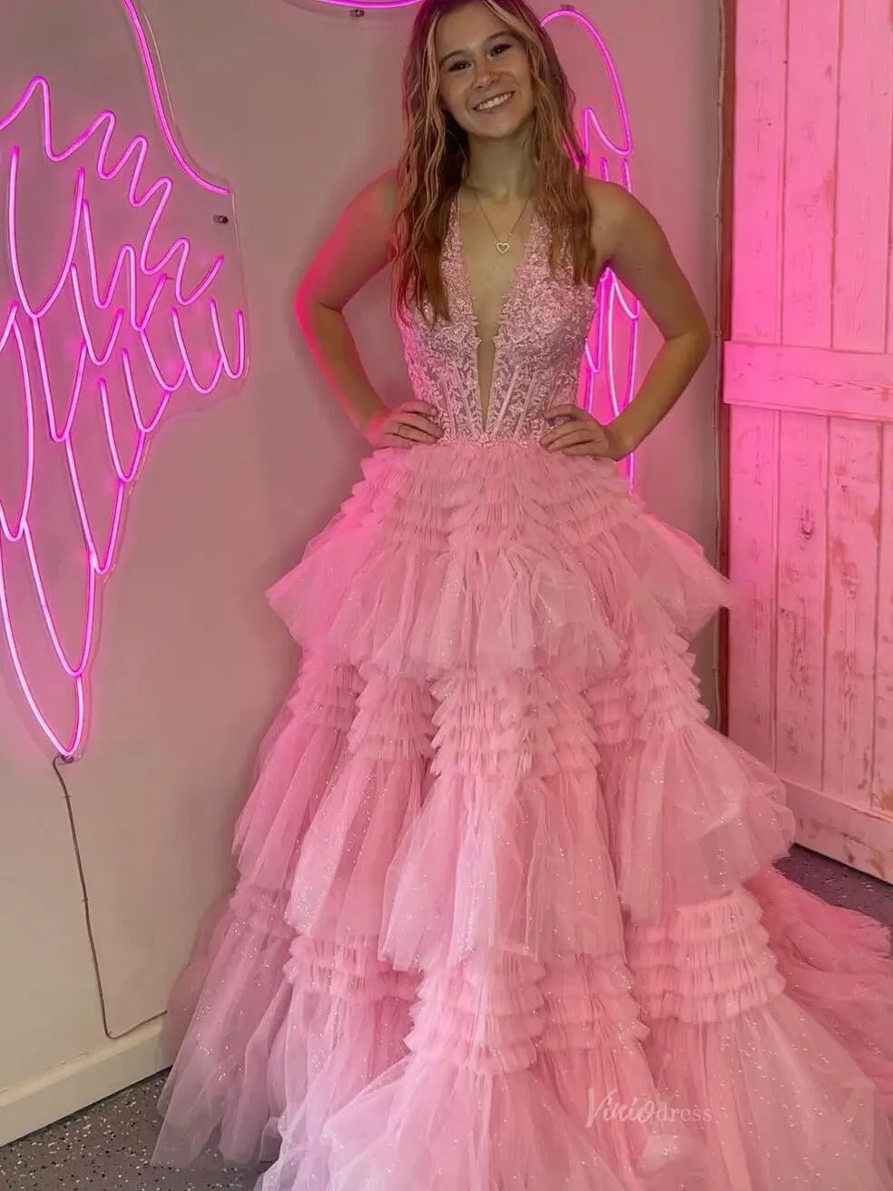 Radiant Sparkly Tulle Prom Dresses 2025 Ruffled Lace Halter Neck Formal Gown with Slit FD3730-prom dresses 2025 -Viniodress-Pink-Custom Size-