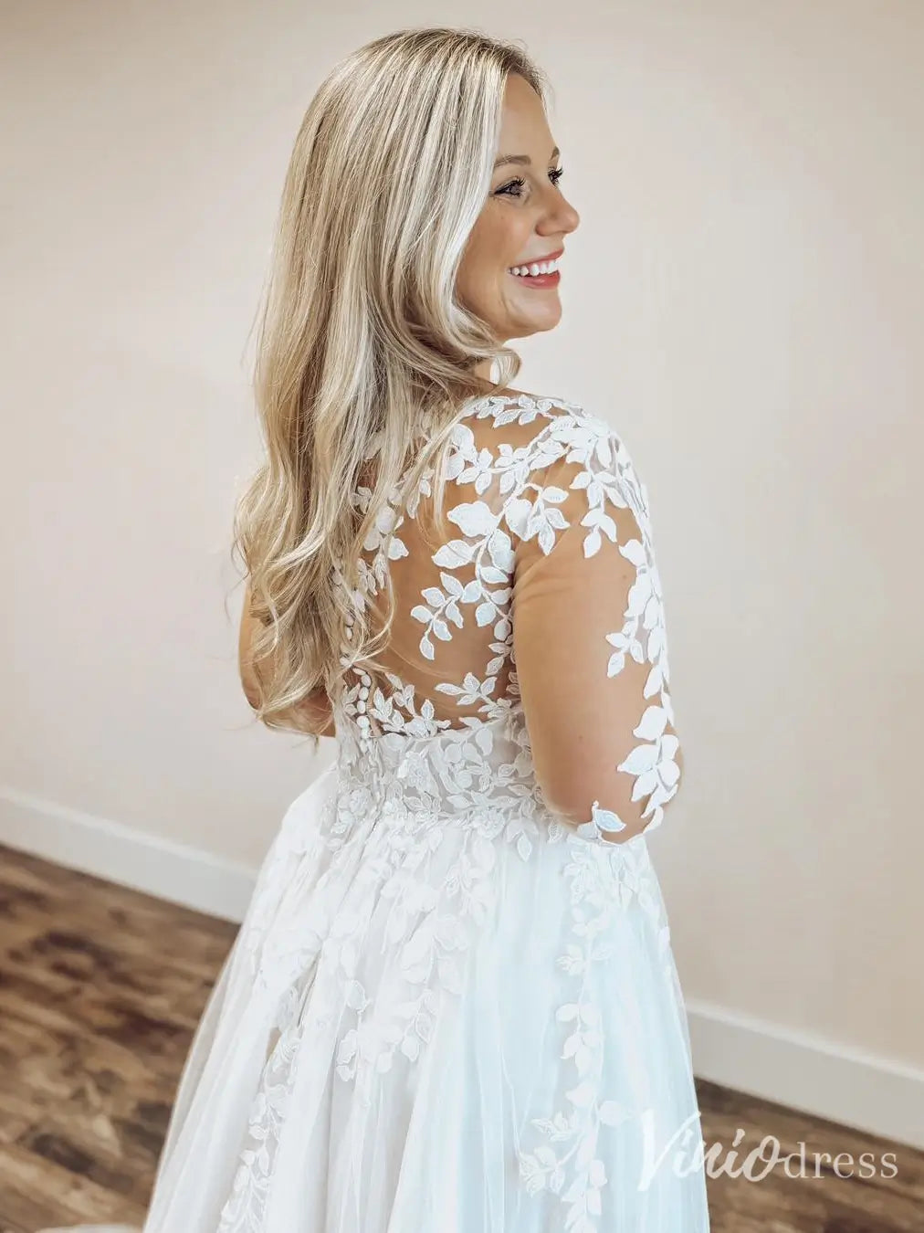 Romantic A-line Tulle Wedding Dress with Lace Appliqué Sleeves, Illusion Neckline & Slit – VW2613