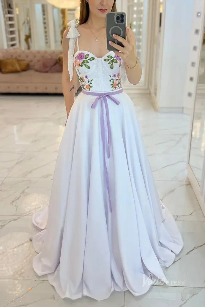 Romantic Floral Embroidered A-Line Wedding Dress with Sweetheart Bustier, Spaghetti Straps & Flowing Chapel Train – FW253-wedding dresses 2025 -Viniodress-White-Custom Size-