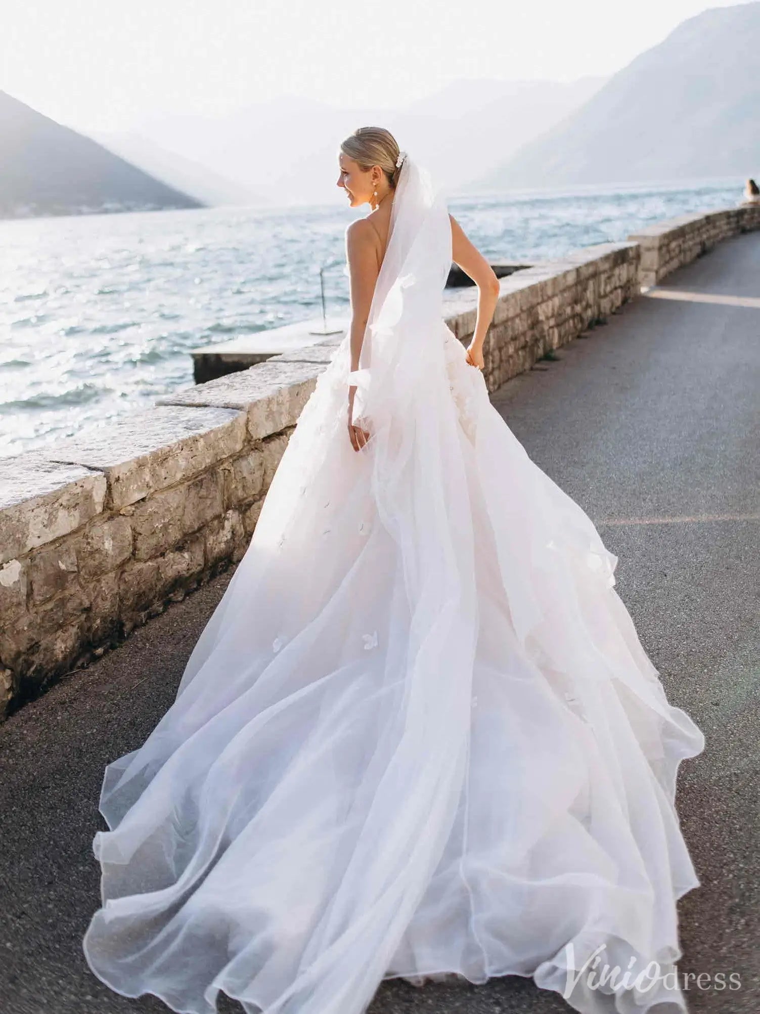 Romantic Floral Lace Wedding Dress with Illusion Bodice & Spaghetti St – Viniodress