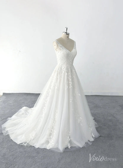 Romantic Ivory Floral Lace Wedding Dress with V-Neckline, Illusion Back & Chapel Train – LA142-wedding dresses 2025 -Viniodress-Ivory-Custom Size-