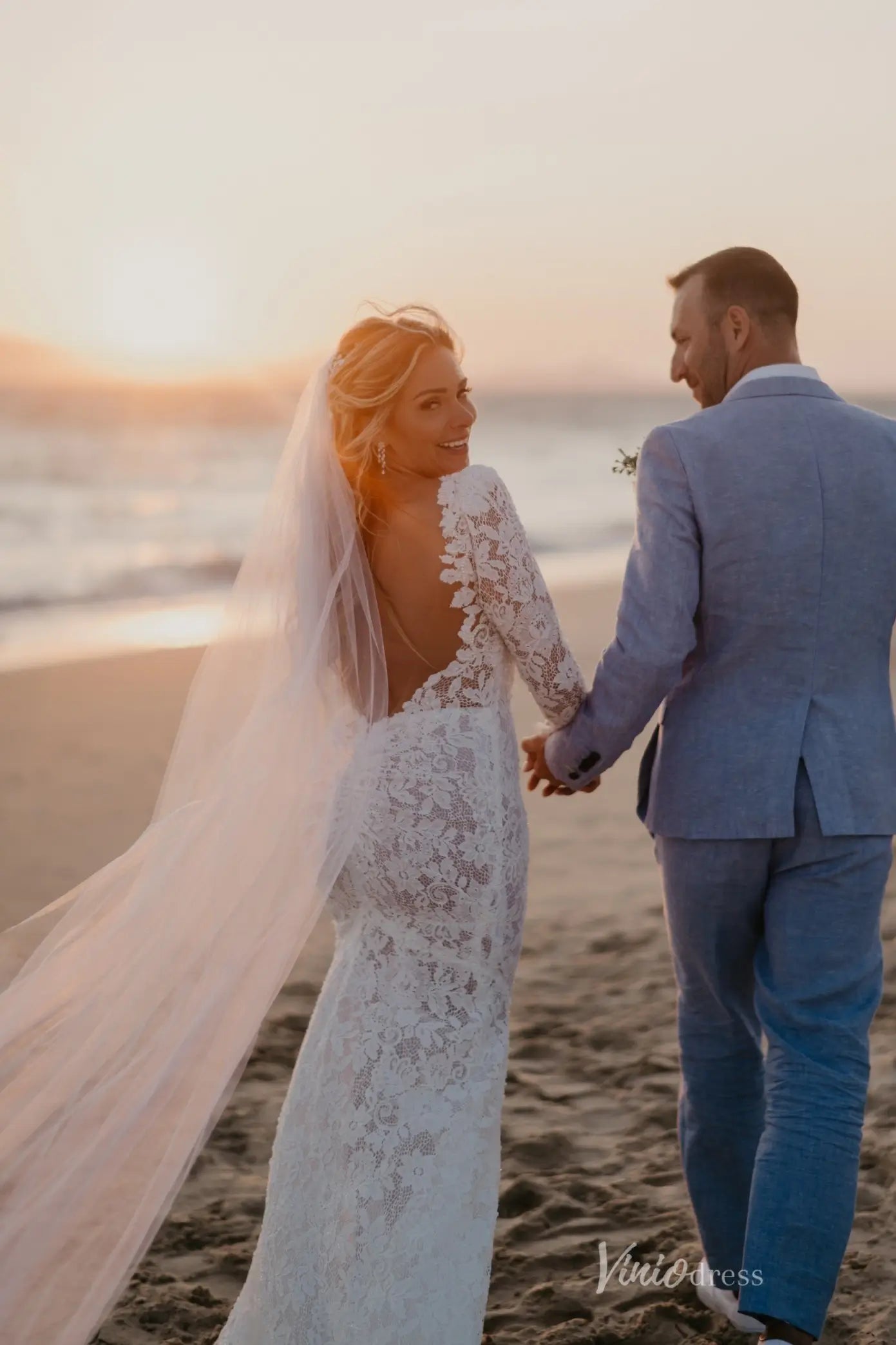 Romantic Ivory Lace Mermaid Wedding Dress with Long Sleeves, Deep V-Neck & Sweep Train – BH113-wedding dresses 2025 -Viniodress-Ivory-Custom Size-Dress only