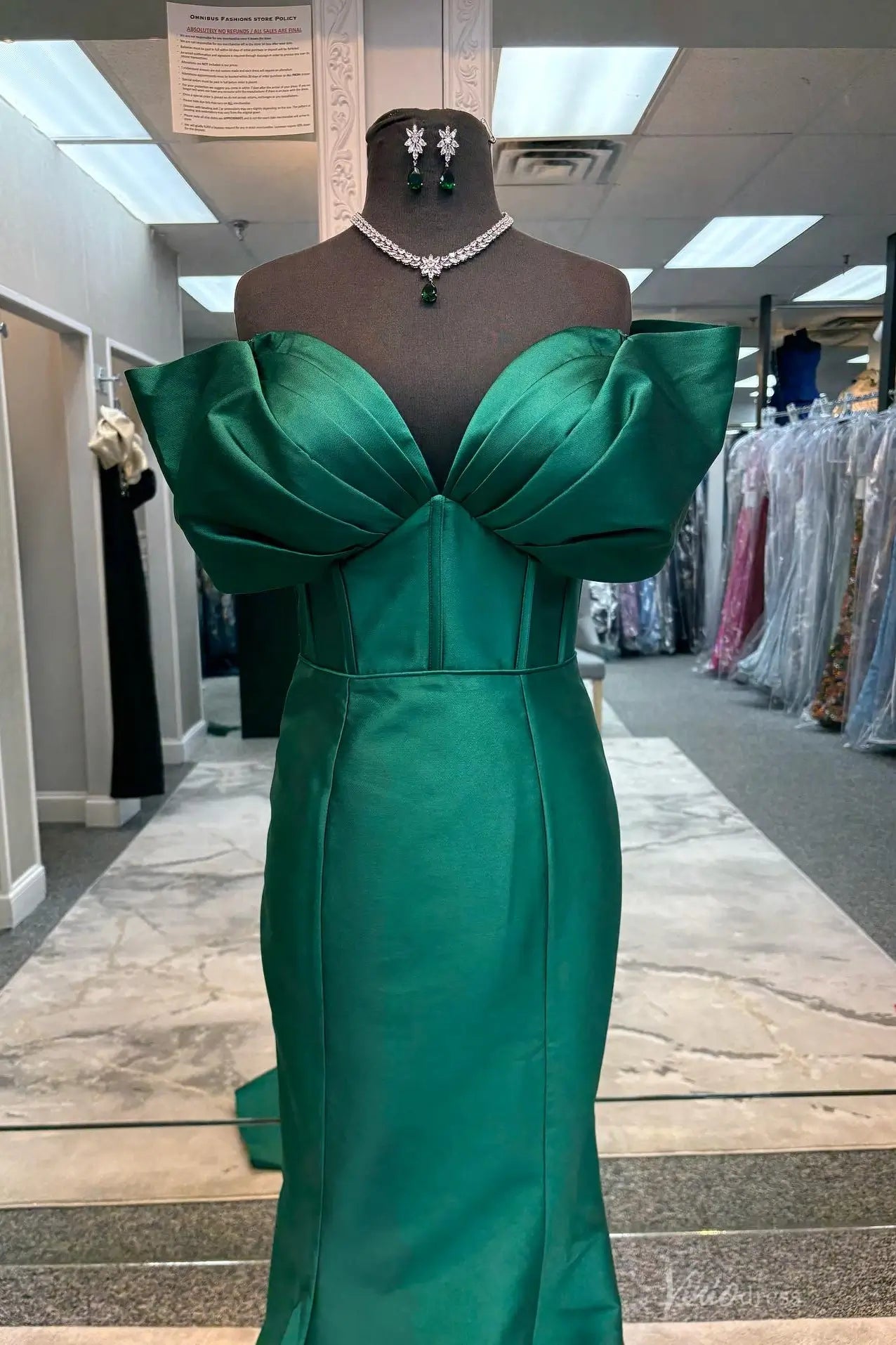 Emerald Green Satin Mermaid Prom Dress with Sculpted Folded Bodice & Sweep Train – SS209
