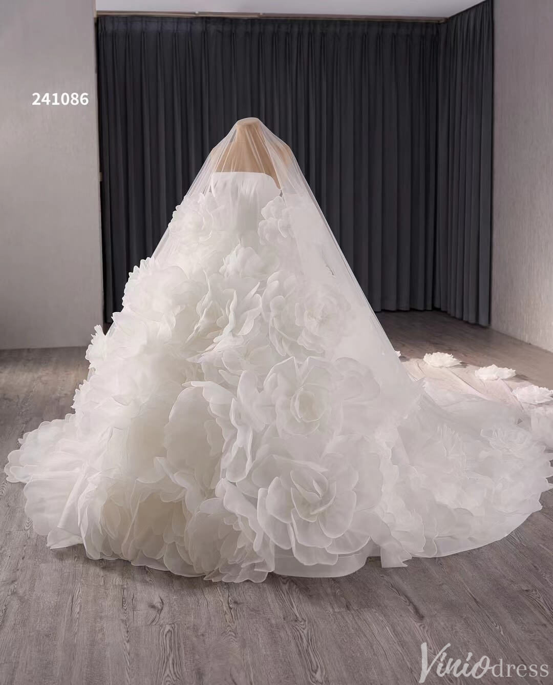 Strapless Ruffle Rosette Flower Balll Gown Wedding Dresses with Veil 241086-wedding dresses 2025 -Viniodress-Ivory-Custom Size-No Veil