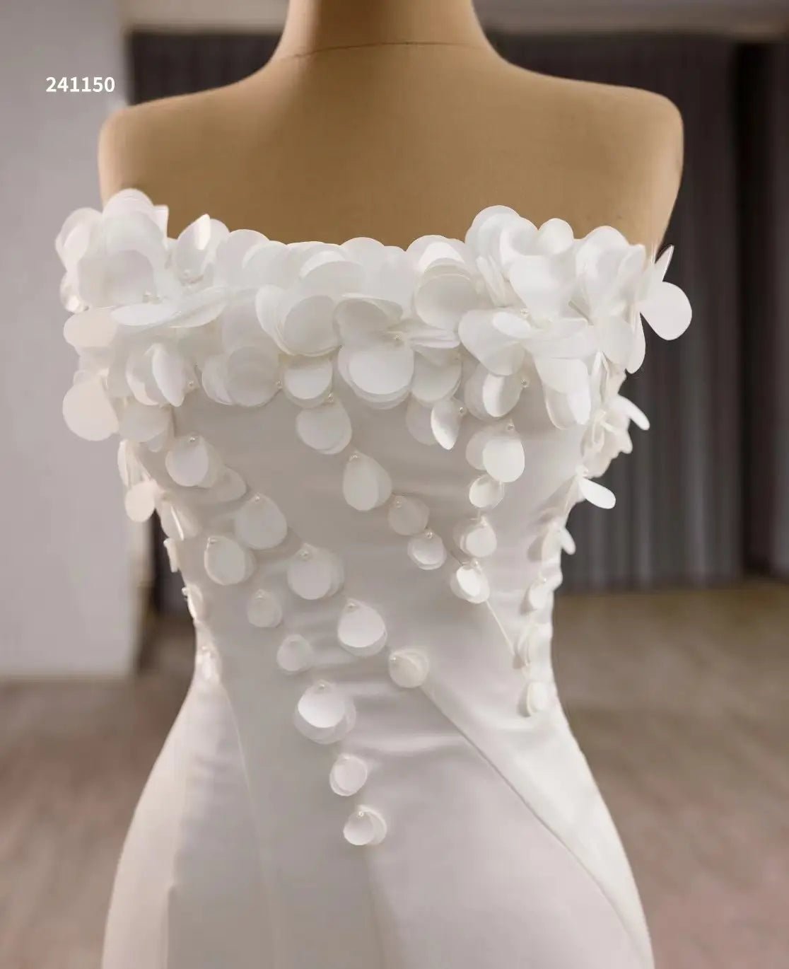 White Flower Petal Mermaid Wedding Dress with Removable Sleeves 241150 – Viniodress