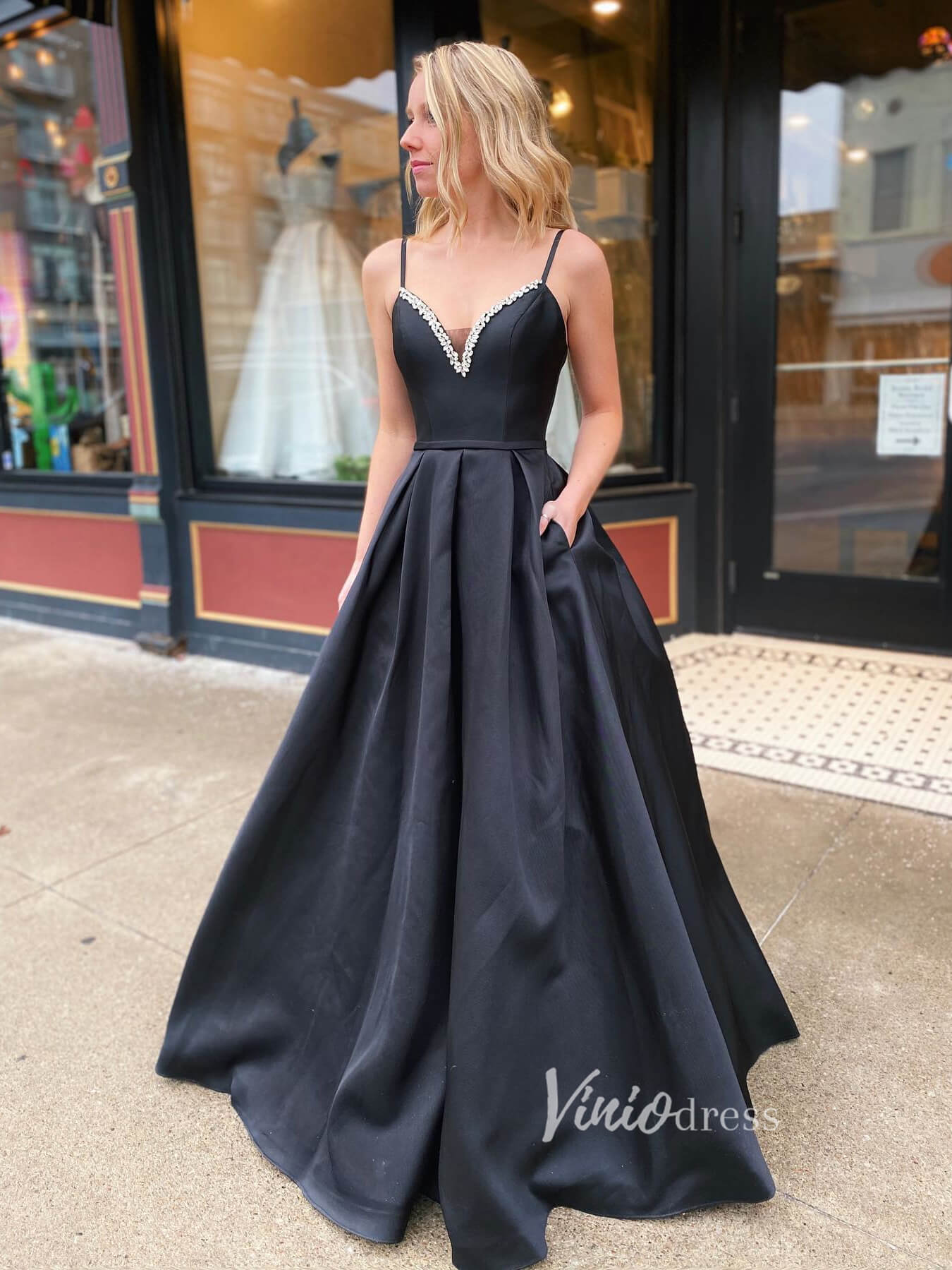 Prom Dress 2025 A-line Black Satin Prom Dress with Pockets Beaded V-neck Formal Gown FD2720-unique prom dresses-Black-Custom Size-Viniodress