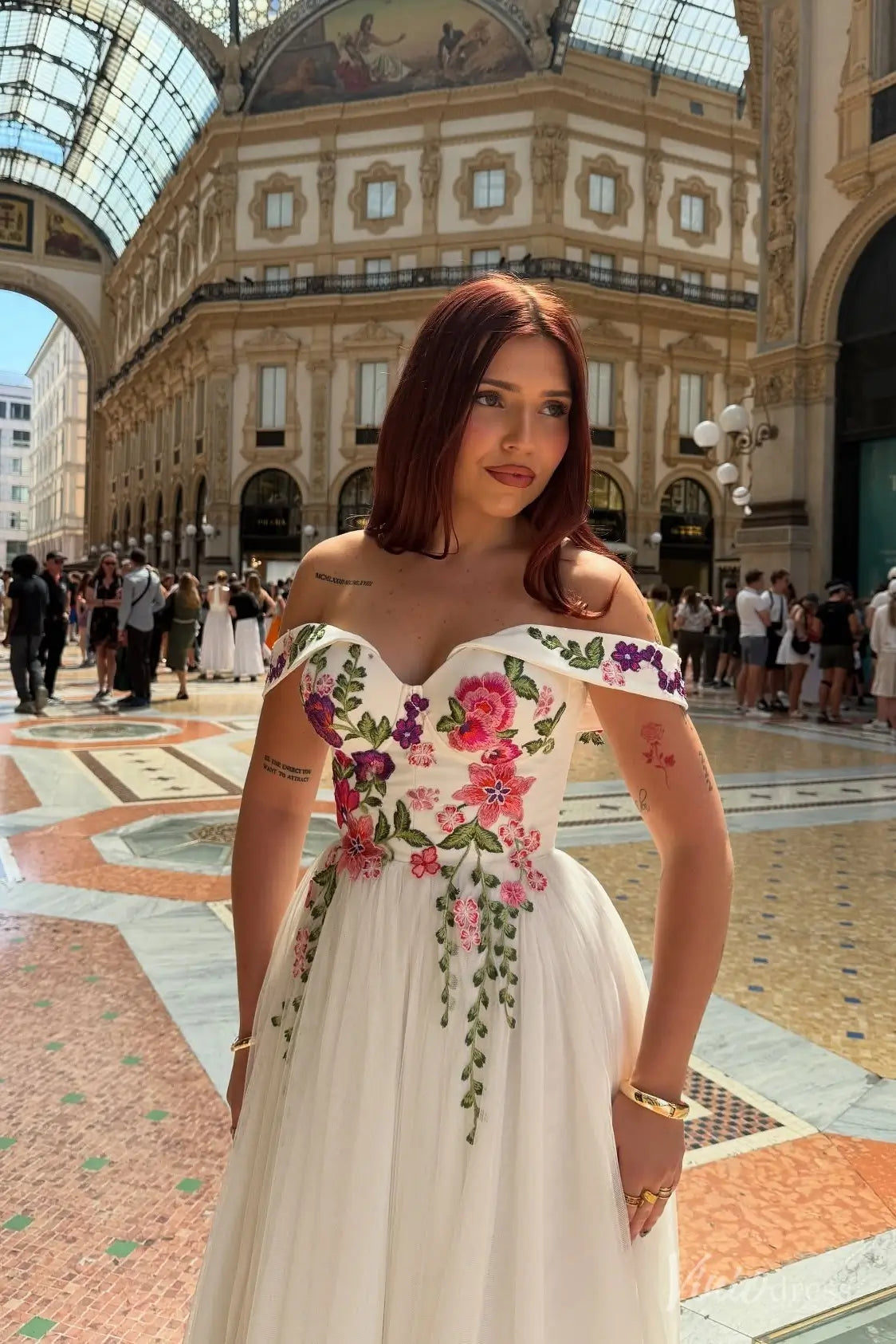 A-Line Tulle Wedding Dress with Colored Floral Meadow Embroidery | Fairytale Bridal Gown with Slit FW204-wedding dresses 2025 -Viniodress-Ivory-Custom Size-