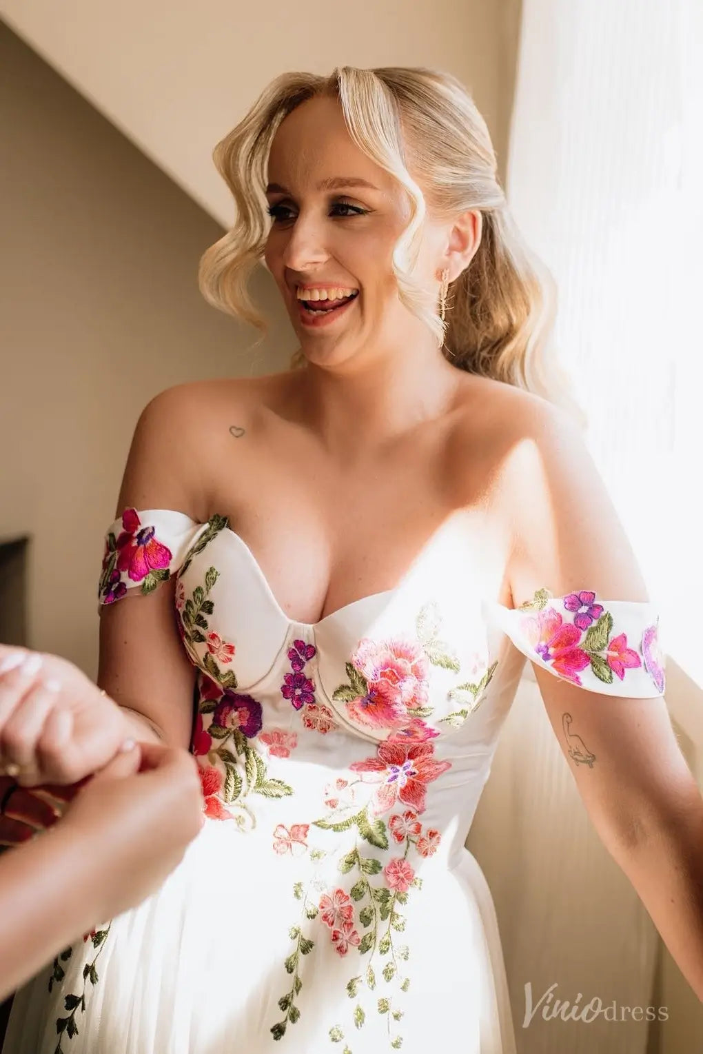 A-Line Tulle Wedding Dress with Colored Floral Meadow Embroidery | Fairytale Bridal Gown with Slit FW204-wedding dresses 2025 -Viniodress-Ivory-Custom Size-