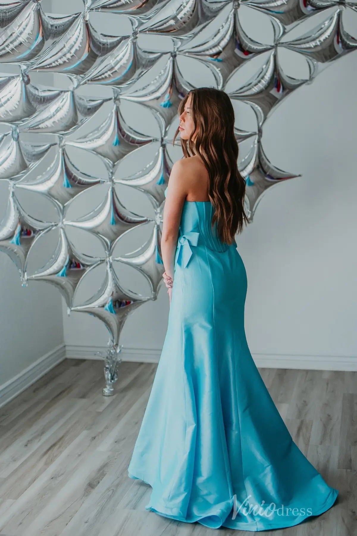 Aqua Blue Mermaid Prom Dress with Satin Bow Detail, Strapless Corset Bodice, Lace Sweetheart Neck – SS092-prom dresses 2025 -Viniodress-Aqua-Custom Size-