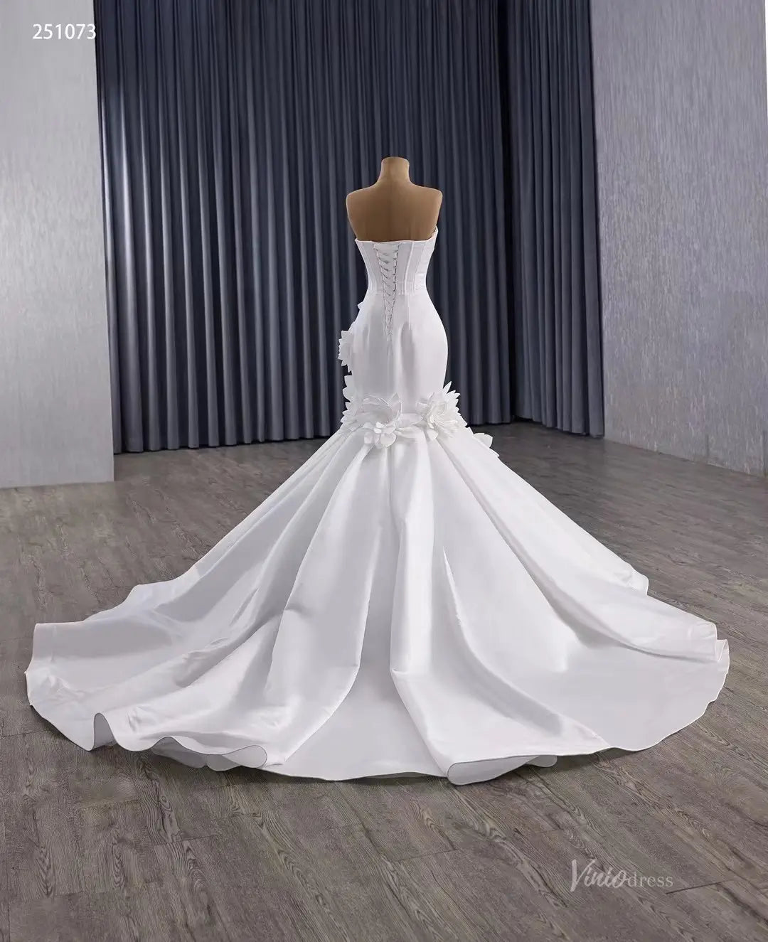 Basque Waist Trumpet Mermaid Satin Wedding Dress with Blooming Flowers & Sweetheart Neck 251073-wedding dresses 2026-Viniodress-Ivory-Custom Size-