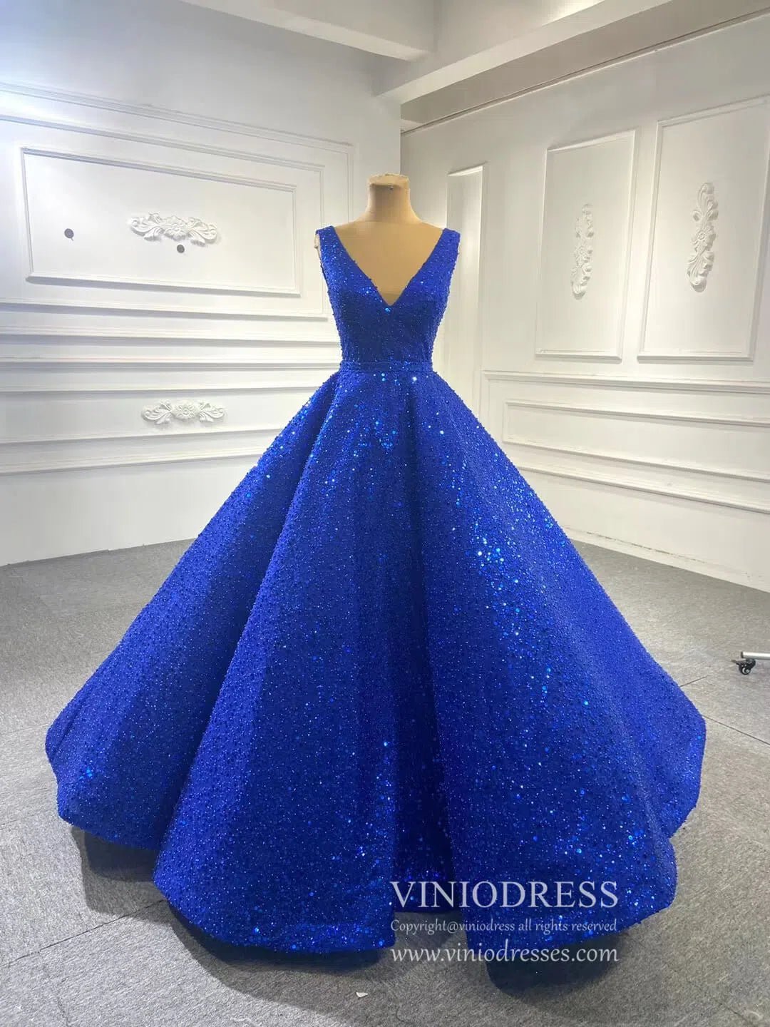 Beaded Gray Ball Gown V-neck Prom Dresses 67288 viniodress-Evening Dresses 2025 -Viniodress-Royal Blue-Custom Size-