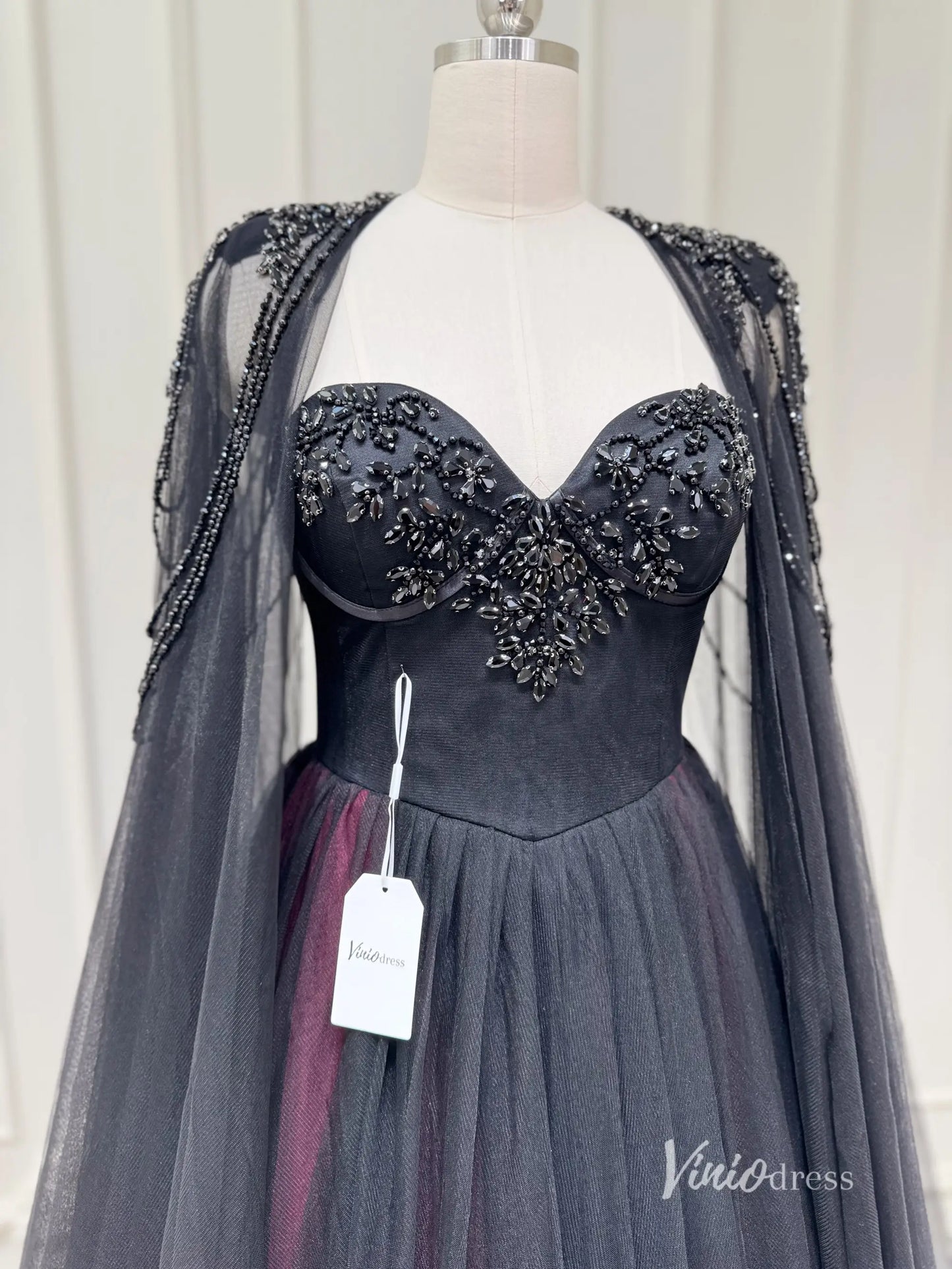 Black and Burgundy Tulle Wedding Dress with Beaded Sweetheart Bodice, Detachable Cape & Cathedral Train – BK115-wedding dresses 2025 -Viniodress-Burgundy-Custom Size-