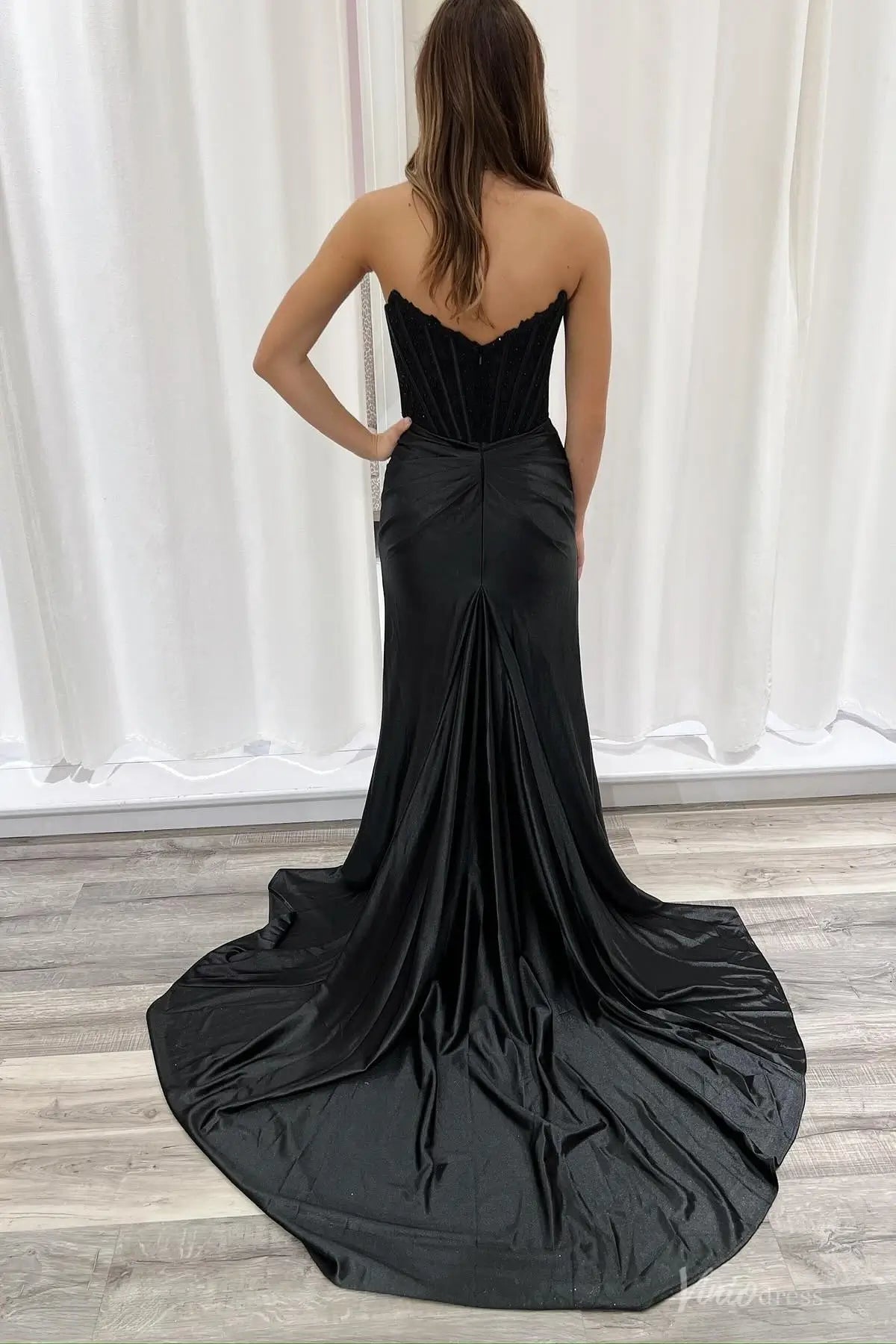 Black Strapless Lace Corset Mermaid Prom Dress with Ruched Satin Skirt & High Slit – SS185-prom dresses 2026-Viniodress-Black-Custom Size-