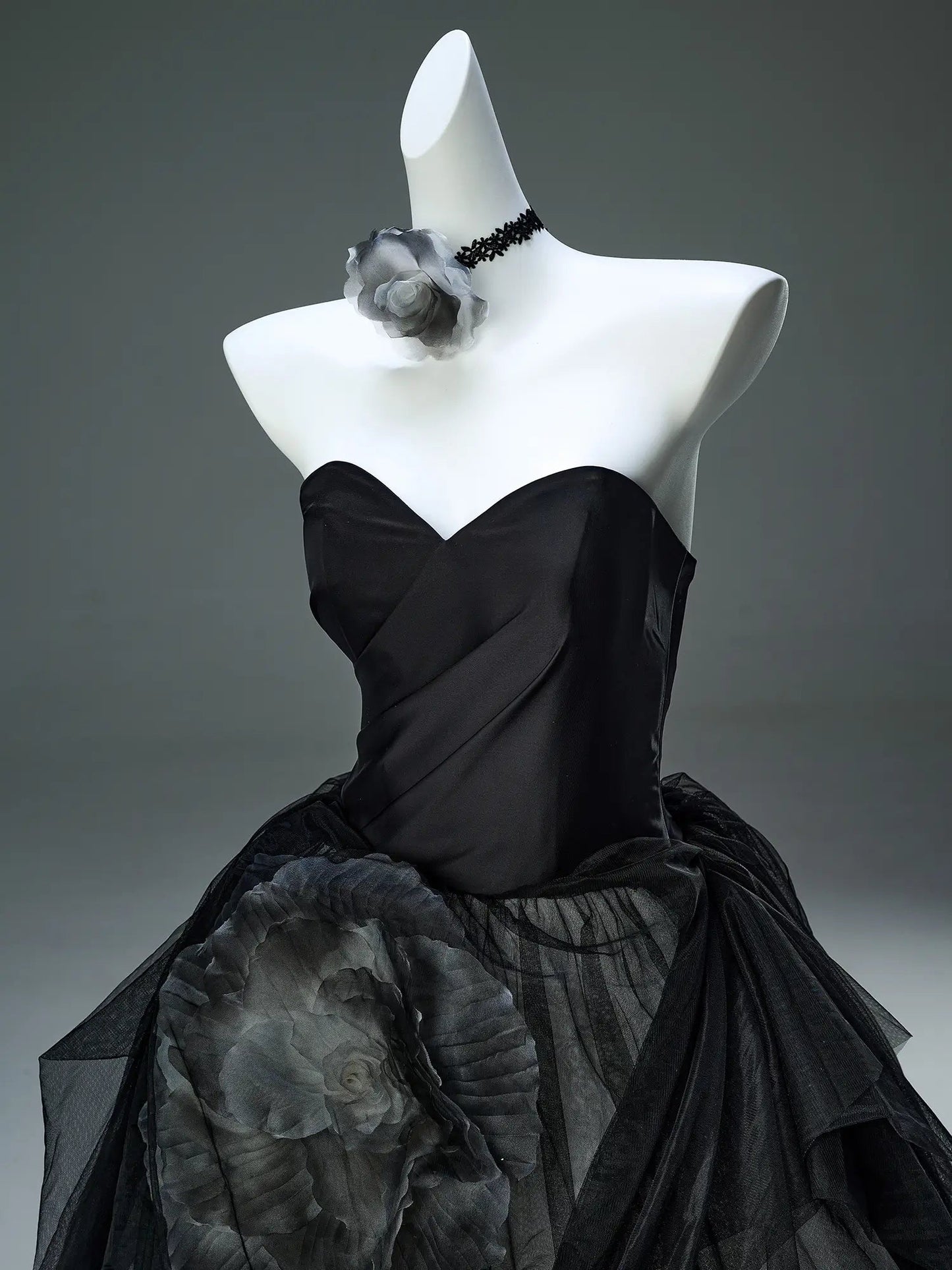 Black Strapless Tulle Formal Gown with 3D Flower & Sweetheart Neckline - CQ0112-Couture Gown 2025 -Viniodress-Black-Custom Size-