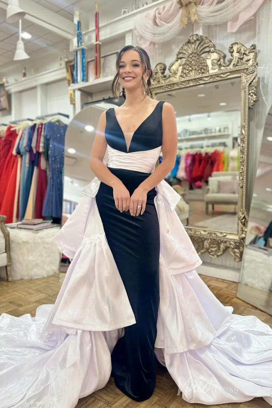 Black Velvet Plunge Neck Pageant Dress with Satin Overskirt and White Draped Waist – PG001-prom dresses 2025 -Viniodress-Black-Custom Size-