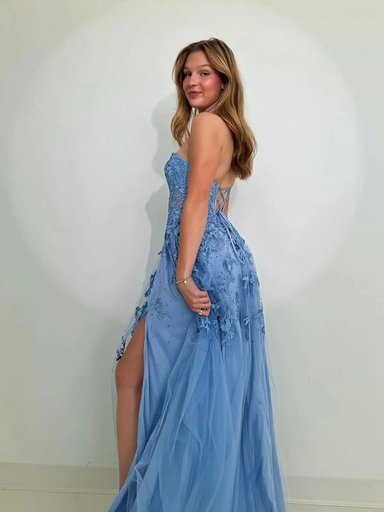 Blue Lace Tulle Strapless Prom Dress – Sweetheart Neckline & High Slit | FD6112-prom dresses 2025 -Viniodress-Blue-Custom Size-