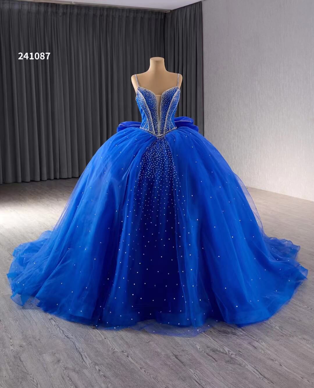 Blue Sparkly Beaded Wedding Gowns Spaghetti Strap Bow Quince Dress 241087 - ViniodressQuinceanera DressesBlueCustom Size - Formal Dresses - Ball Gowns