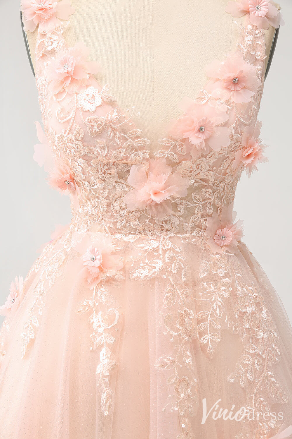 Blush 3D Flower V-Neck Homecoming Dresses Lace Applique Back to School Dress S24013-prom dresses-Viniodress-Viniodress