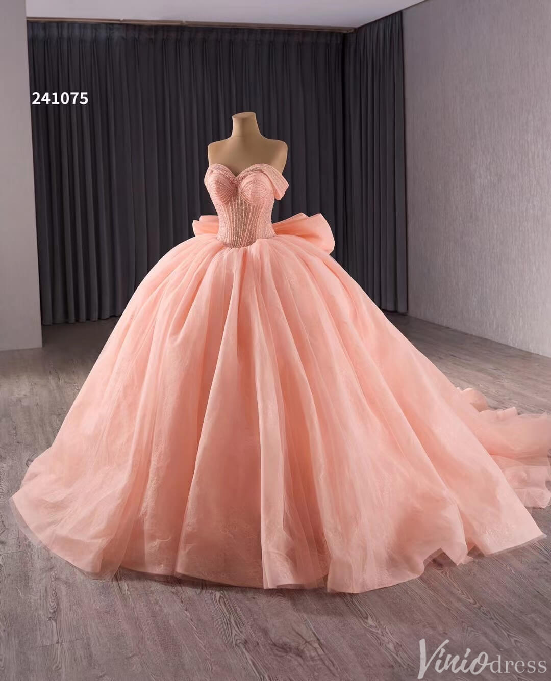 Blush Off the Shoulder Bow Wedding Gowns Lace Beaded Quinceanera Dress 241075-Quinceanera Dresses 2025 -Viniodress-Pink-Custom Size-