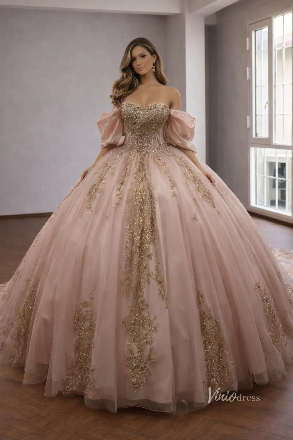 Blush Quinceañera Ball Gown Dress with Dramatic Sleeves, Gold Glitter Lace & Bow Back – QC017-Quinceanera Dresses 2026-Viniodress-Blush-Custom Size – Add Measurements in Cart-
