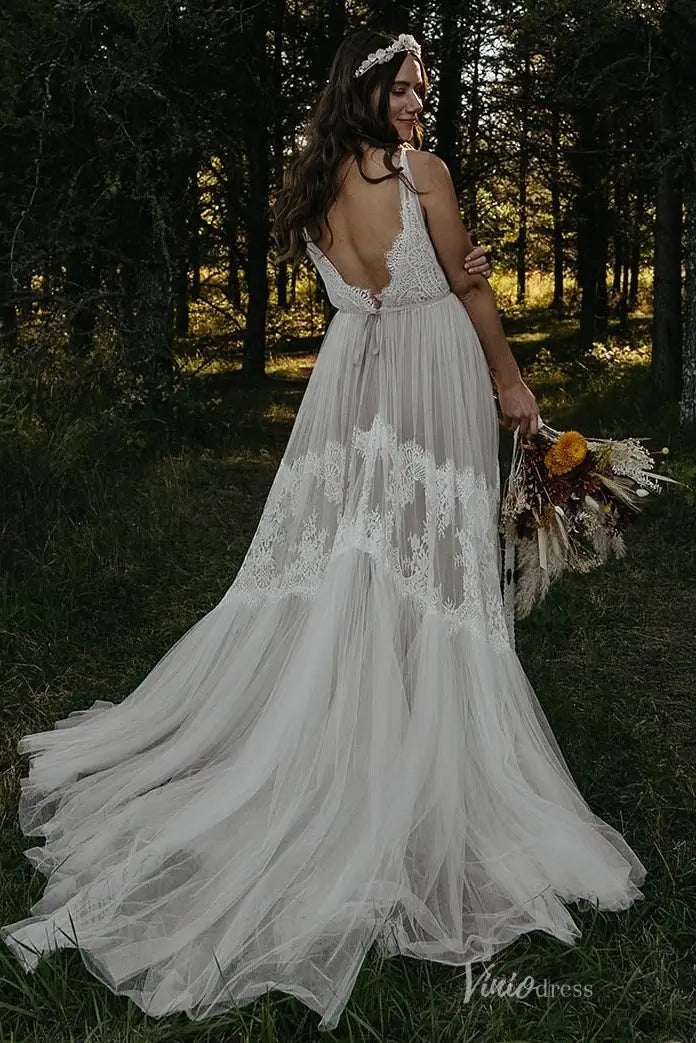 Boho Ivory Lace A-Line Wedding Dress with Deep V-Neck, Open Back & Soft Tulle Skirt – BH114-wedding dresses 2025 -Viniodress-Ivory-Custom Size-