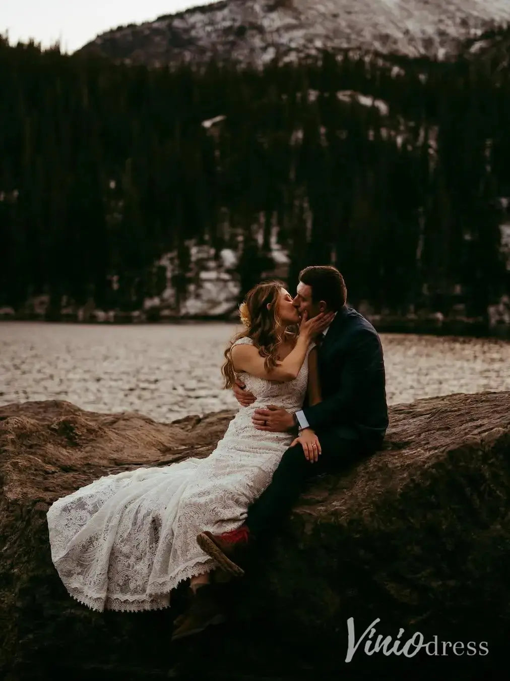 Boho Lace Wedding Dress with Cap Sleeves, Low Back, Lacy Hem – BH102B-wedding dresses 2025 -Viniodress-Ivory-Custom Size-