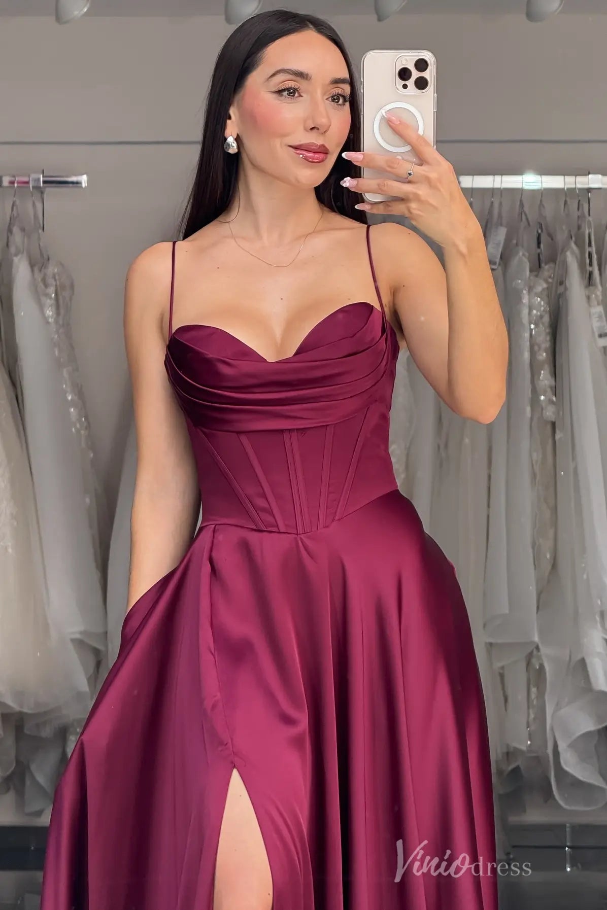Burgundy Satin Prom Dress with Sweetheart Neckline, Corset Bodice, High Slit, and Spaghetti Straps – AS017-prom dresses 2025 -Viniodress-Burgundy-Custom Size-