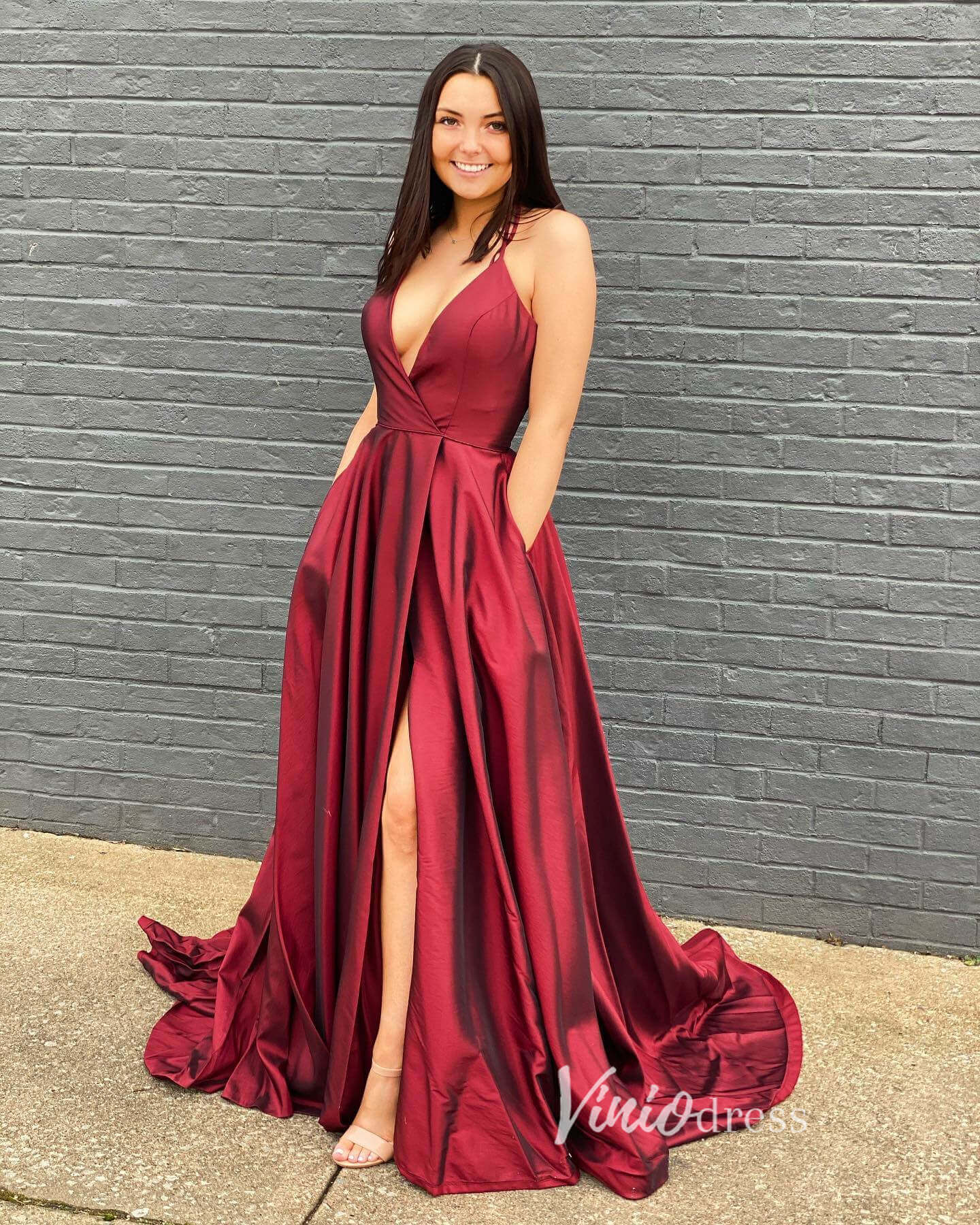 Prom Dress 2025 Burgundy Satin Prom Dresses With Slit Spaghetti Strap Evening Dress FD3337-unique prom dresses-Burgundy-Custom Size-Viniodress