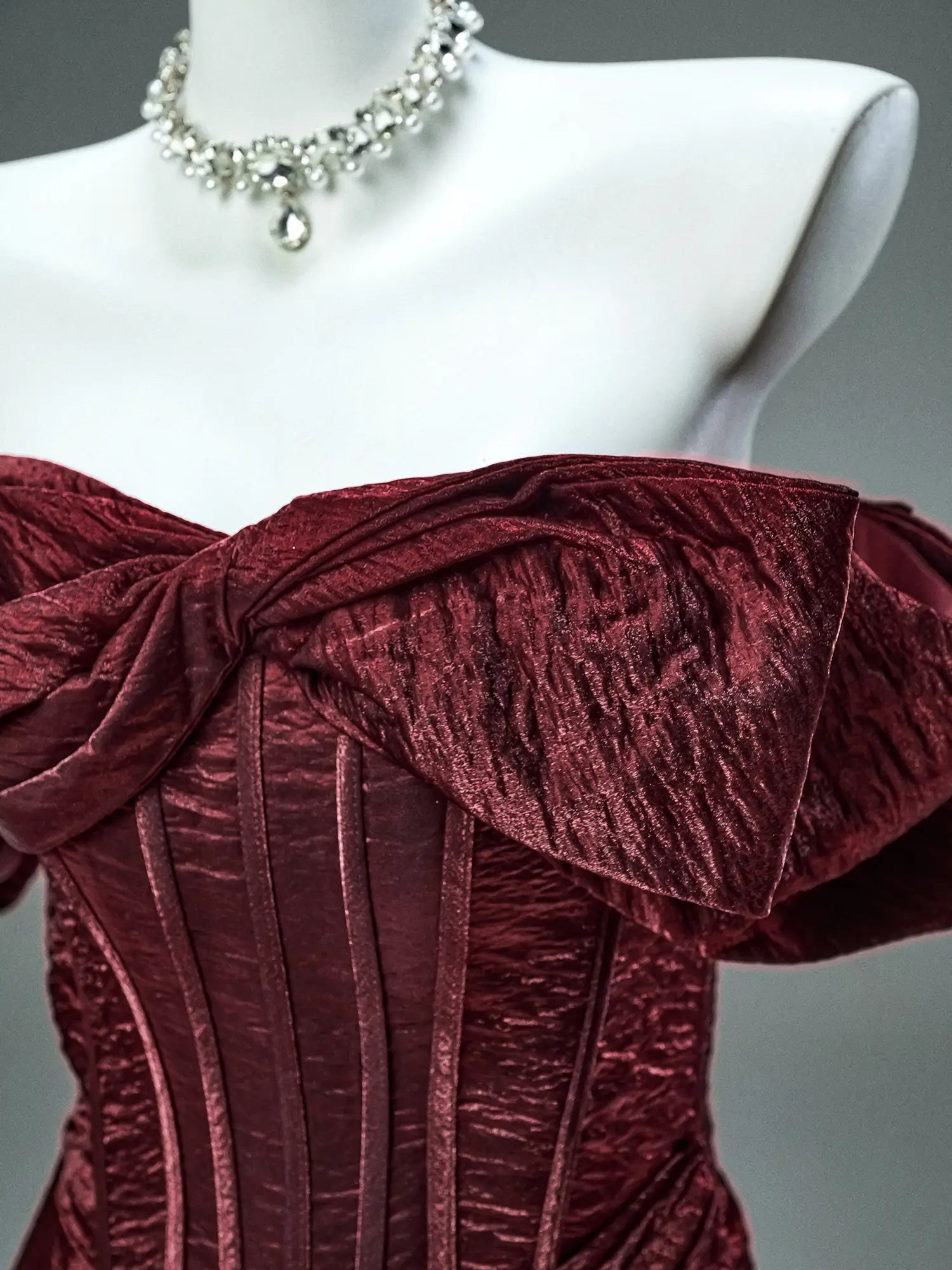 Burgundy Wrinkle Satin Prom Dresses with Bow, Boned Bodice & Corset Back - CQ0118-Couture Gown 2025 -Viniodress-Burgundy-Custom Size-