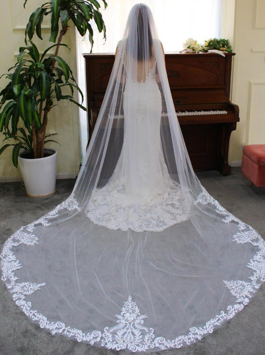 Cathedral Length Spanish Mantilla Veil Viniodress V685-Bridal Veil 2025 -Viniodress-Ivory-