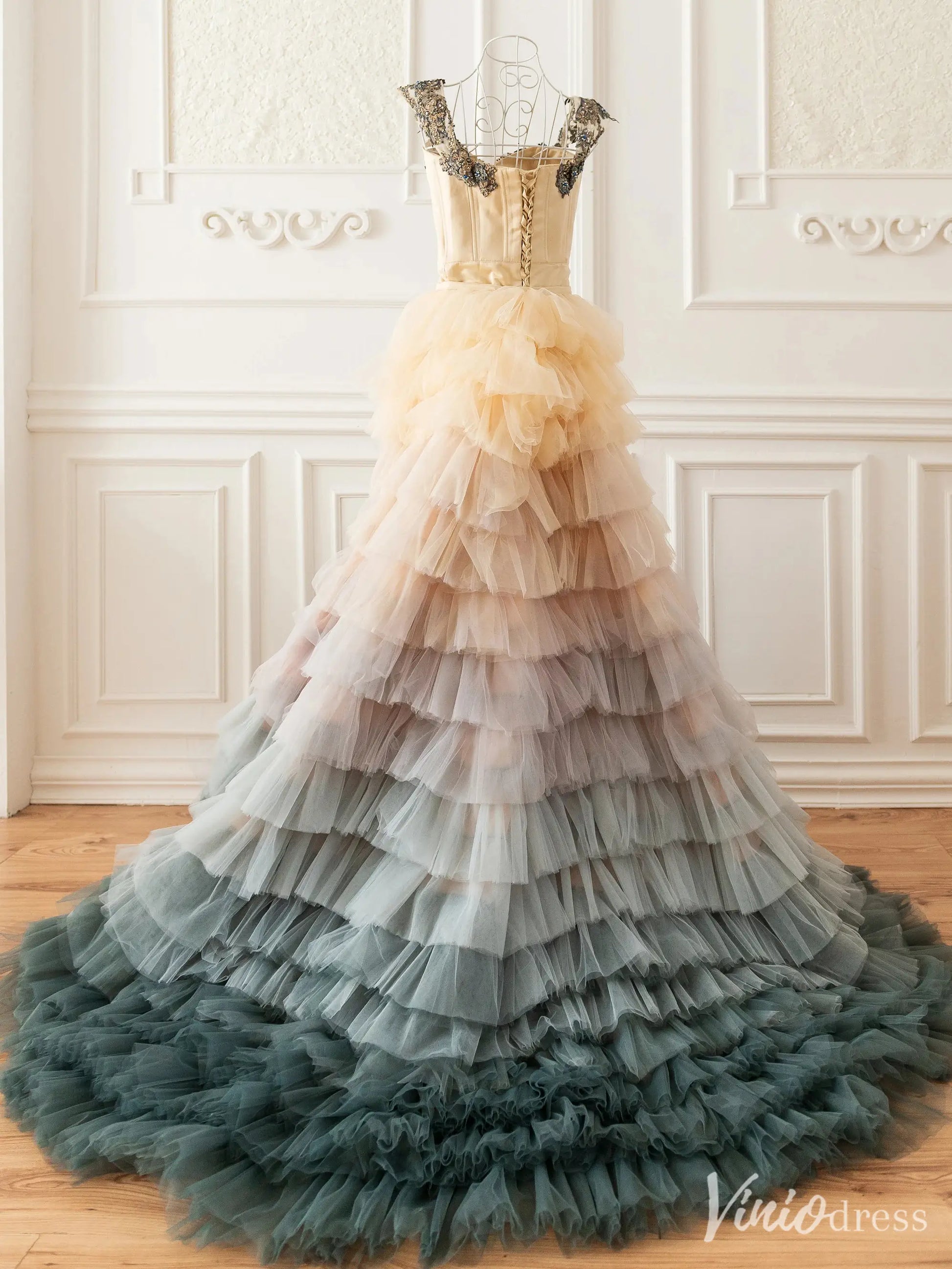 Champagne and Teal Ombre Ruffle Tulle Ball Gown with Beaded Lace Appliqué Bodice – RF045-prom dresses 2025 -Viniodress-Champagne-Custom Size-