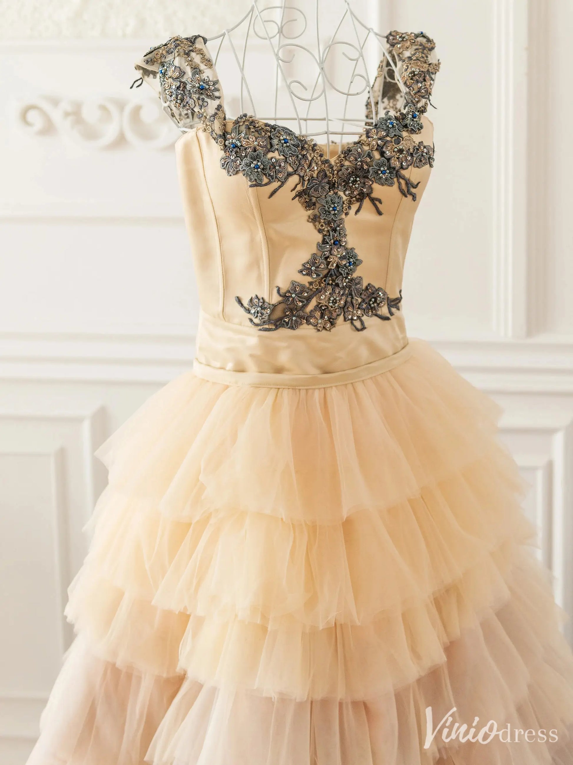 Champagne and Teal Ombre Ruffle Tulle Ball Gown with Beaded Lace Appliqué Bodice – RF045-prom dresses 2025 -Viniodress-Champagne-Custom Size-