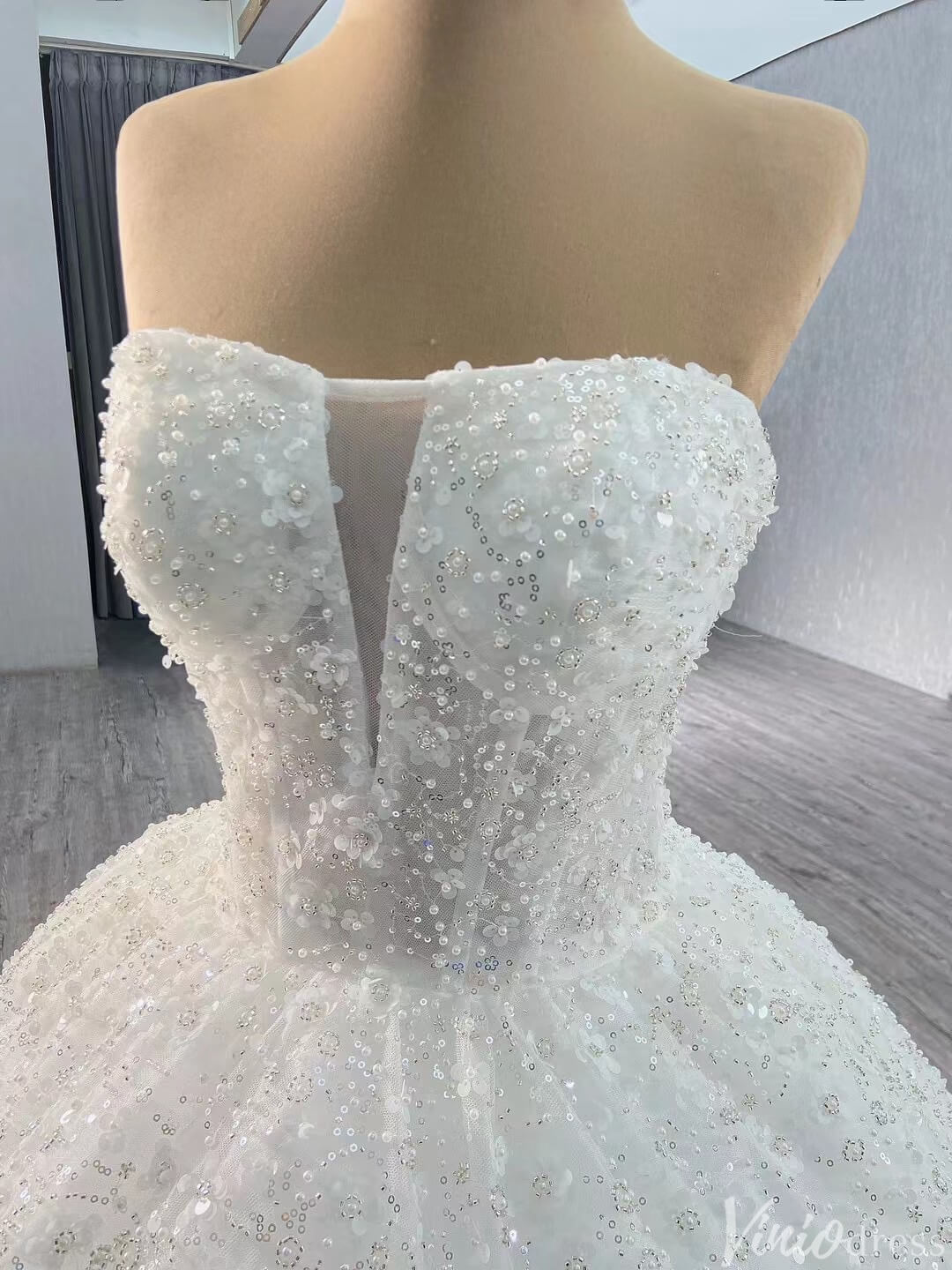 Champagne Beaded Floral Lace Wedding Gown Strapless Quinceanera Dress 241036-Quinceanera Dresses-Viniodress-Viniodress