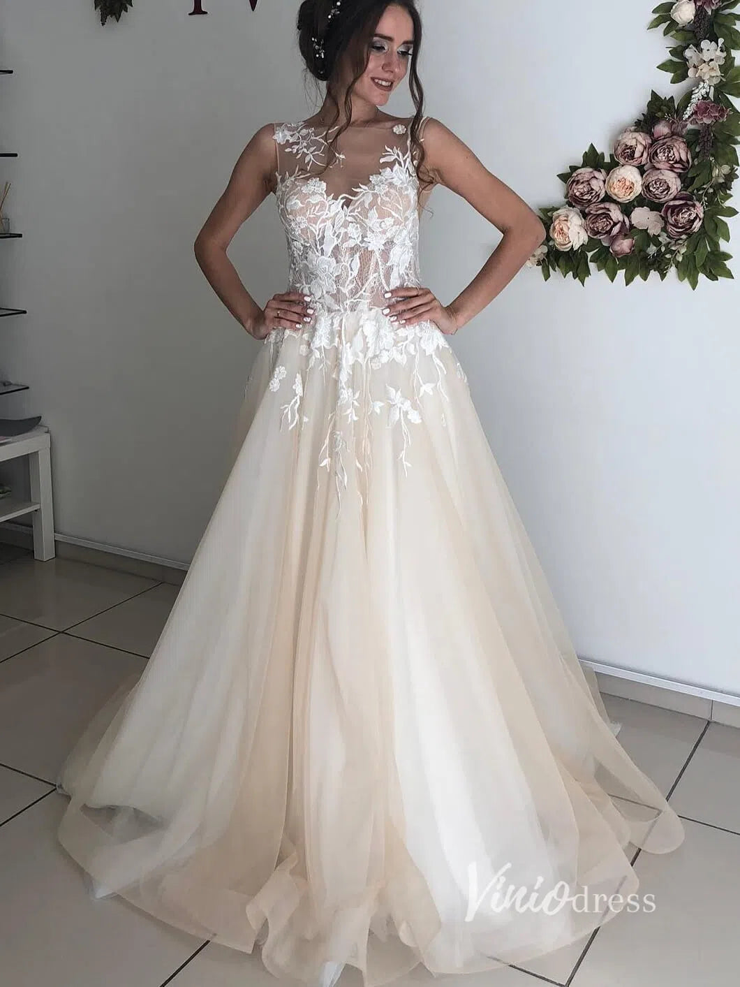 Champagne Tulle Country Wedding Dresses with Floral Appliques & Open Back VW1130-wedding dresses-Viniodress-Viniodress