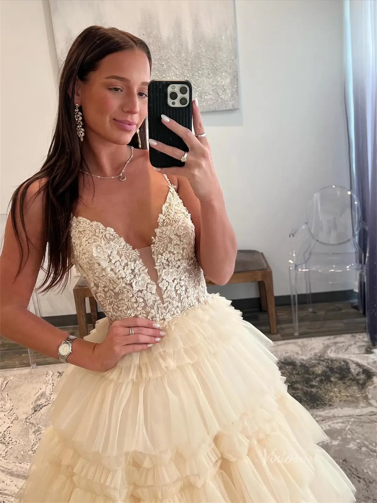 Champagne Tulle Tiered Prom Dresses with Spaghetti Strap, Plunging V-Neck & Lace Bodice - FD3749-prom dresses 2025 -Viniodress-Champagne-Custom Size-