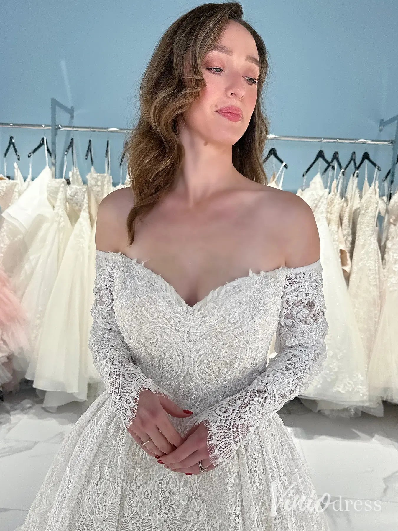 Classy Lace Wedding Dress with Long Sleeves, Off-the-Shoulder Neckline, and Chapel Train – LC101-wedding dresses 2025 -Viniodress-Ivory-Custom Size-