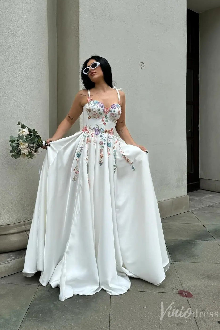 Colored Floral Embroidered Wedding Dresses with Slit & Strap Fairytale Bridal Gown FW205-wedding dresses 2025 -Viniodress-Ivory-Custom Size-