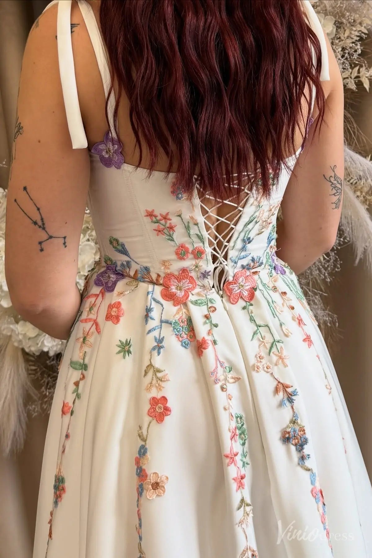 Colored Floral Embroidered Wedding Dresses with Slit & Strap Fairytale Bridal Gown FW205-wedding dresses 2025 -Viniodress-Ivory-Custom Size-