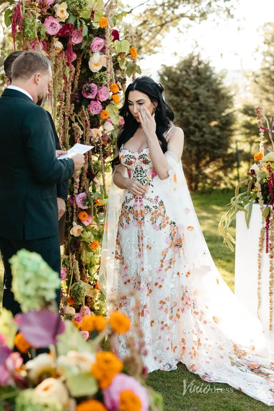 Colorful Floral Bohemian Wedding Dresses with Cape Sleeves and Veil BH110-wedding dresses 2025 -Viniodress-Floral-Dress Only-Custom Size