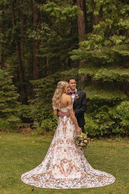 Colorful Floral Bohemian Wedding Dresses with Cape Sleeves and Veil BH110-wedding dresses 2025 -Viniodress-Floral-Dress Only-Custom Size